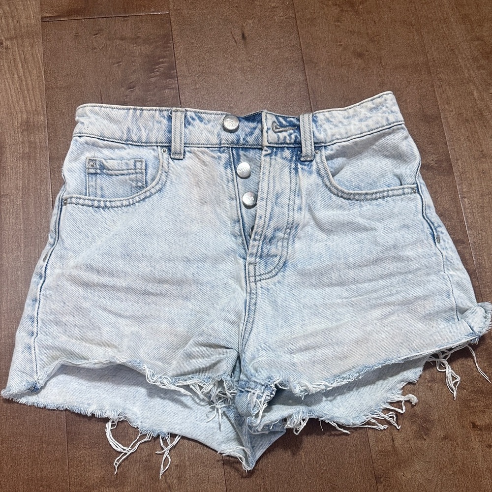 Zara Light Wash High-Rise Button-Front Jean Shorts - Light Blue
